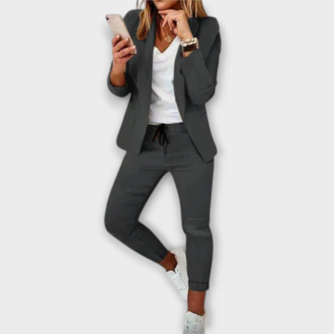 Wieke – Elegantes Blazer-Set (Bild 4)