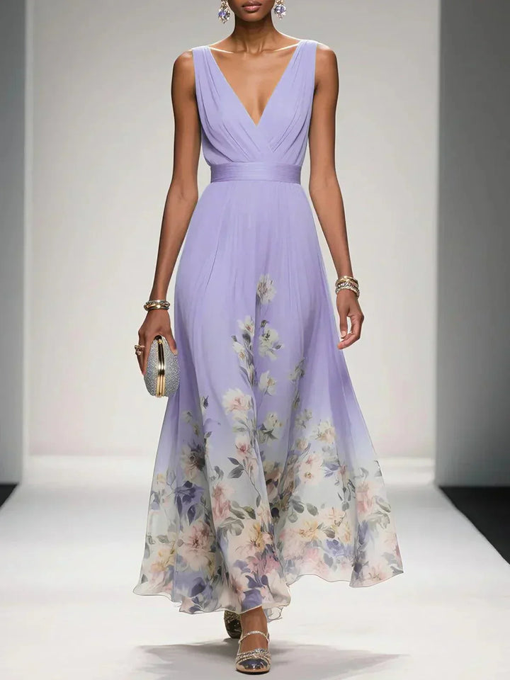 Paula | Maxikleid aus Chiffon mit Blumen hellblau und V-Ausschnitt